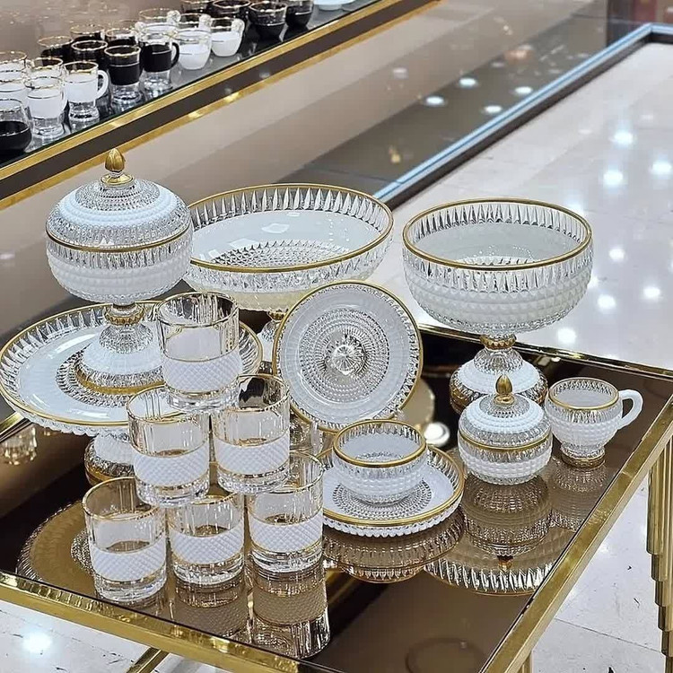 سرویس پذیرایی ونیز لب طلا