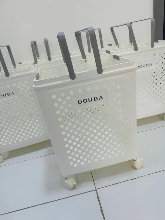 سبد رخت چرخان DOUBA